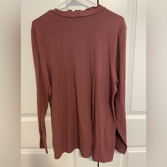 Torrid Dusty Rose Ruffled Turtle Neck - Picture 3 of 6